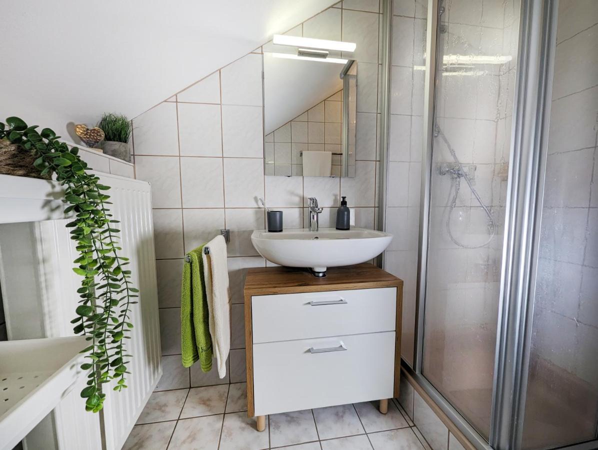 Angerpartments-Sonnige Grosse Wohnung Mit Balkon Und Kostenlosen Parkplatz 多布里亚赫 外观 照片